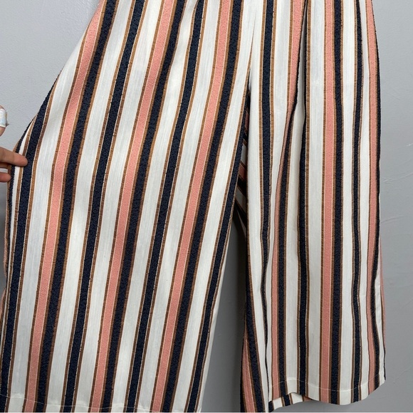 ADELYN RAE Gidget Striped Woven Sleeveless Tie Back Cropped Jumpsuit Size Small - Picture 6 of 12